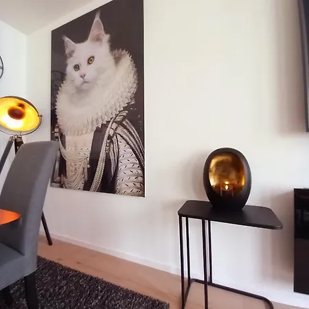 Apartament Little Hollywood *